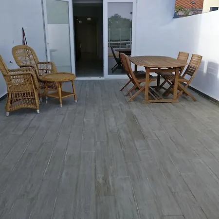 Апартаменты Olive Beach *